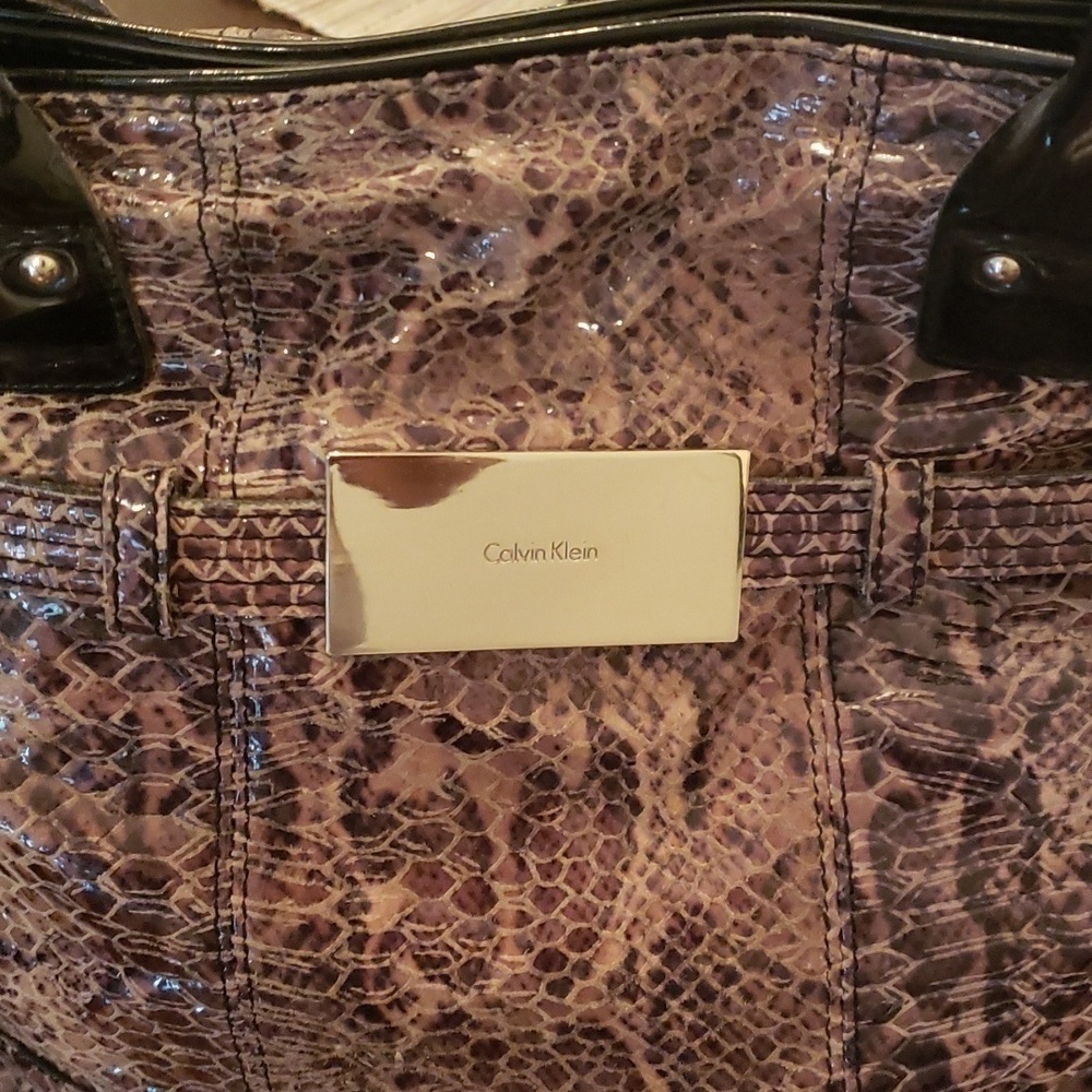 Calvin Klein python print Handbag - Picture 2 of 10